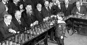 Simultânea de Xadrez