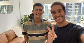 Motoboy que sofreu ataque racista ganha emprego de ídolo