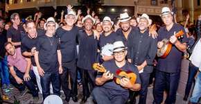 Roda de Samba com o grupo Grupo Madeira de Lei