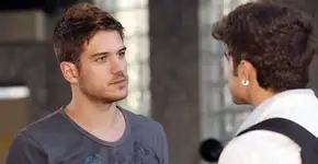 Marco Pigossi critica reprise de ‘Fina Estampa’ na Globo