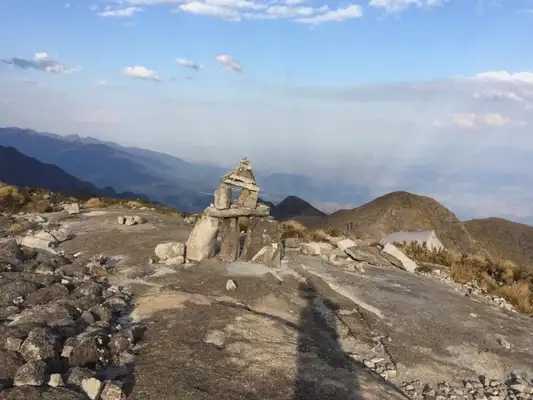  A trilha mais desafiadora de SP entrega o 4º maior cume do Brasil como recompensa. 