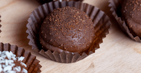 Descubra o prazer de comer brigadeiro sem culpa com essa receita deliciosa e saudável