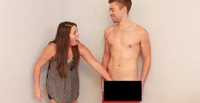 Em vídeo, lésbicas tocam pênis pela primeira vez