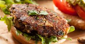 Com R$ 50 da avó, neto ganha um milhão vendendo hambúrguer