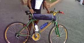 Ciclista da Grande SP vai até a Bahia em bicicleta de bambu