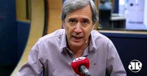 Villa sobre Bolsonaro: despreparado e estimula neonazistas