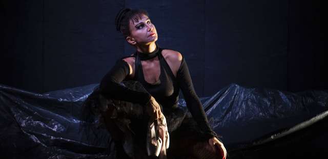 Espetáculo ‘BadeRna – Um sobrevoo’