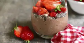 O jeito perfeito de matar a vontade de doce; saiba como preparar um creme proteico delicioso