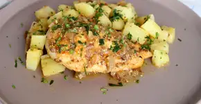 Frango ao molho de cebola: receita pronta em 20 minutos