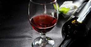 Vinho surpresa: promoção com três garrafas secretas a R$ 99