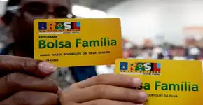 Como desbloquear o cartão do Bolsa Família pelo celular?