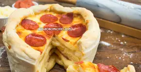 Para comer no aniversário: aprenda a fazer um bolo de pizza