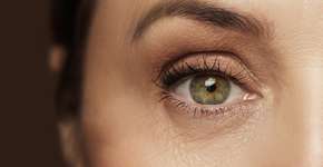 O sintoma nos olhos relacionado à menopausa que muitas mulheres desconhecem