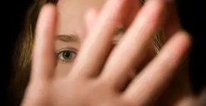 Estado de Goiás é denunciado por ONG após negar aborto à vítima de estupro