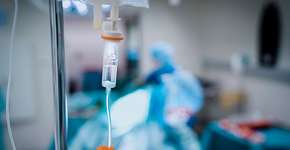 Novo medicamento cura 93% dos doentes graves de covid em 5 dias