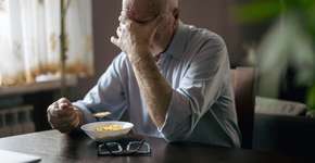 Qual é a diferença entre demência e doença de Alzheimer?