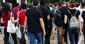 Cursos gratuitos de educação de jovens e adultos têm vagas abertas