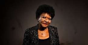 Alaíde Costa canta ‘Domingo’