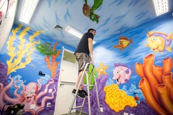 A visita de Jason Hulfish  foi um prêmio oferecido pela Smile Train