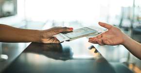 American Airlines lança escaneamento de passaporte por aplicativo