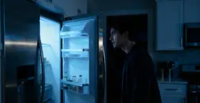 Aquele estalo na geladeira não é o que você está pensando