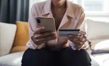 A técnica anti-impulso que impede você de gastar dinheiro com coisas inúteis