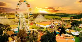 Hopi Hari oferece entrada gratuita para crianças no feriado