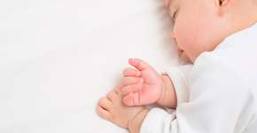 Aprenda a fazer um travesseiro aromático para garantir um sono tranquilo para o bebê