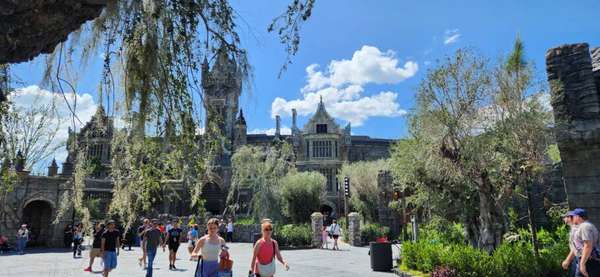 Detalhes da área temática de Dark Universe