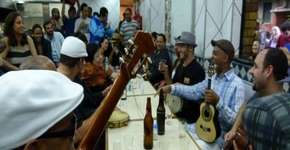 Roda de samba celebra o aniversário de Tinhorão