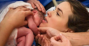 Marido de Thaeme a homenageia após 39 horas tentando parto normal