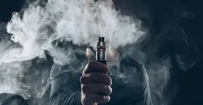 Cigarro eletrônico pode causar doença vascular, mostra estudo