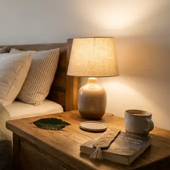 Featured mobile: Colocar uma folha de louro na mesa de cabeceira: por que é recomendado para dormir melhor