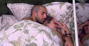 BBB 18: clima entre Kaysar e Jéssica esquenta no edredom