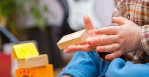 Educação fora da escola: como a brincadeira contribui para o desenvolvimento do seu filho