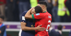 Volume no short de Mbappé vira piada nas redes sociais