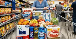 Quanto custa um mês de supermercado para uma familia de 4 pessoas?