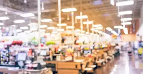 Walmart e Carrefour abrem mais 2 de mil vagas em todo o Brasil