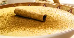 Como preparar um curau de milho verde cremoso e saboroso