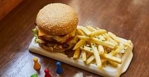 Ludus Luderia: explore mais de 1200 jogos de tabuleiro nesse bar ÉPICO