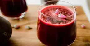 Suco que revitaliza o fígado e ajuda a prevenir anemia; aprenda a receita