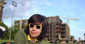 Cantora Lulina se apresenta no Música na Conveniência