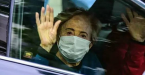 Após se recuperar da Covid-19, Glória Menezes recebe alta