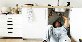 Se Vira, Mulher: cursos de mecânica e hidráulica para as manas