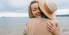 Estudo da Universidade de Bristol revela os hábitos que as pessoas mais felizes têm em comum