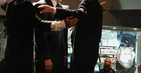 “Corpos de Passagem” interage com o público