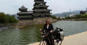 Conheça a história de mulheres que viajam o mundo pedalando sozinhas