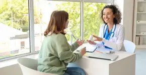 5 sintomas que podem indicar falta de ferro e vitamina D