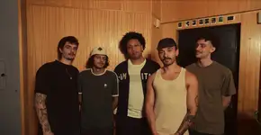 Instante ABC apresenta João Pássaro e banda Euforia Casual nesta terça no Cine Theatro Carlos Gomes