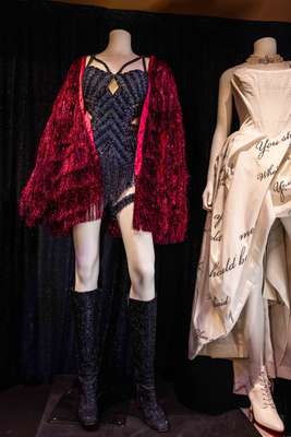 Detalhes do body couture criado sob medida da Zuhair Murad